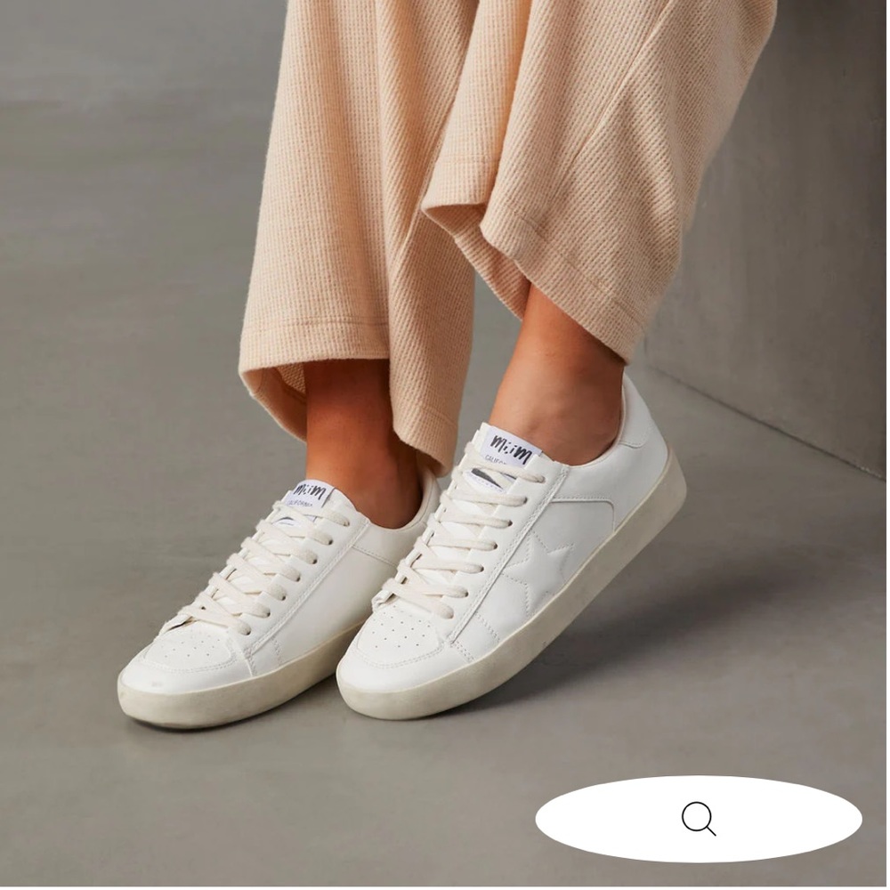 CAITLYN LACE UP SNEAKERS - WHITE